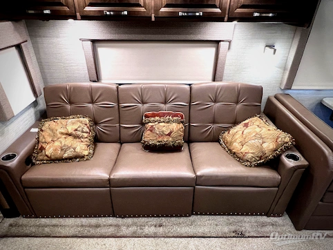 2020 Entegra Emblem 36U RV Photo 2