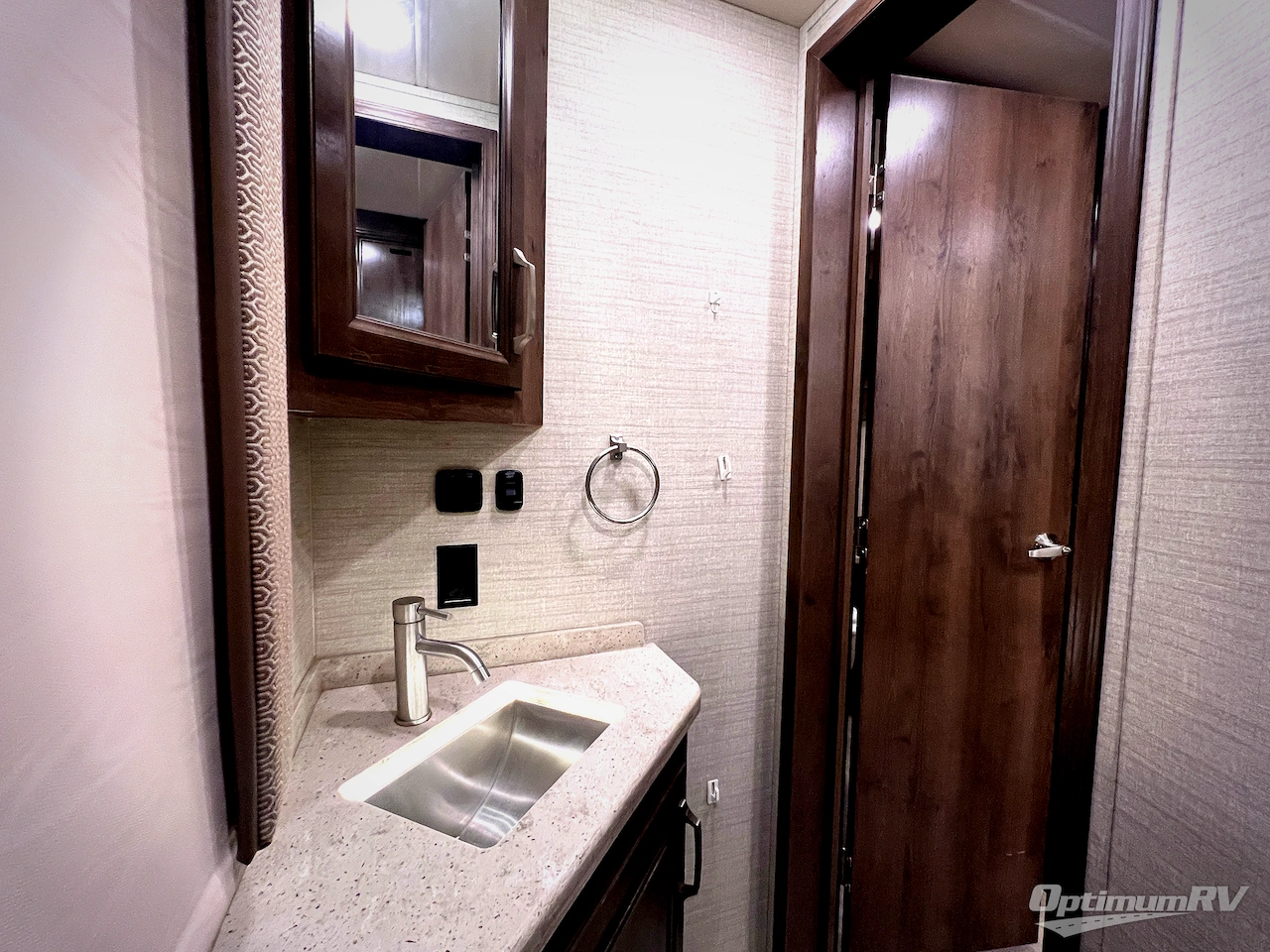 2020 Entegra Emblem 36U Photo 41