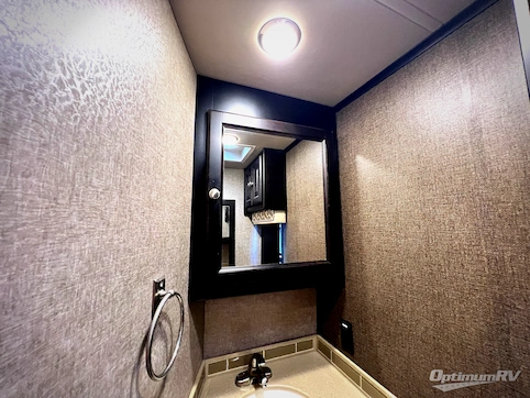 2017 Tiffin Allegro 36 UA RV Photo 3