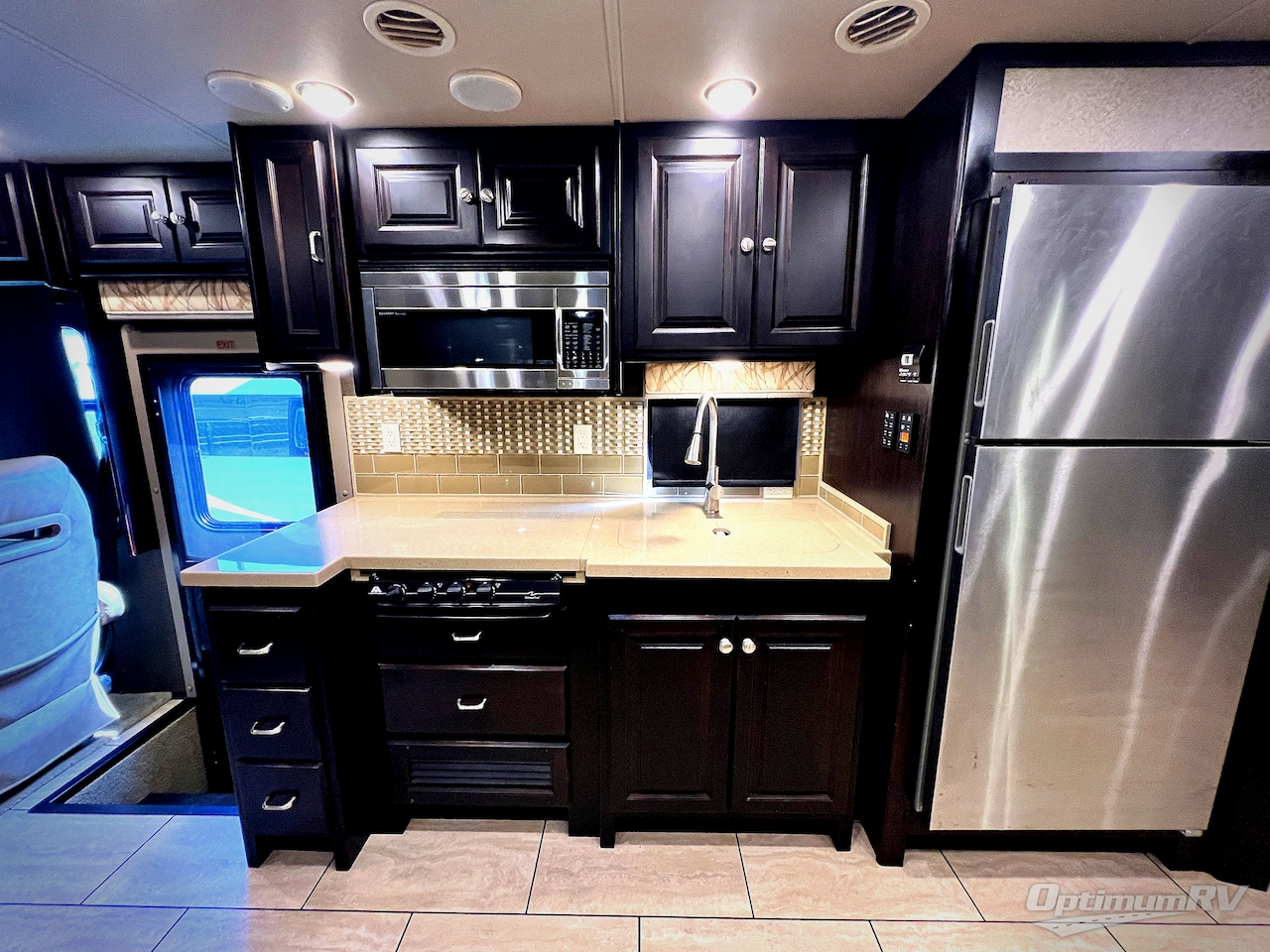 2017 Tiffin Allegro 36 UA Photo 9