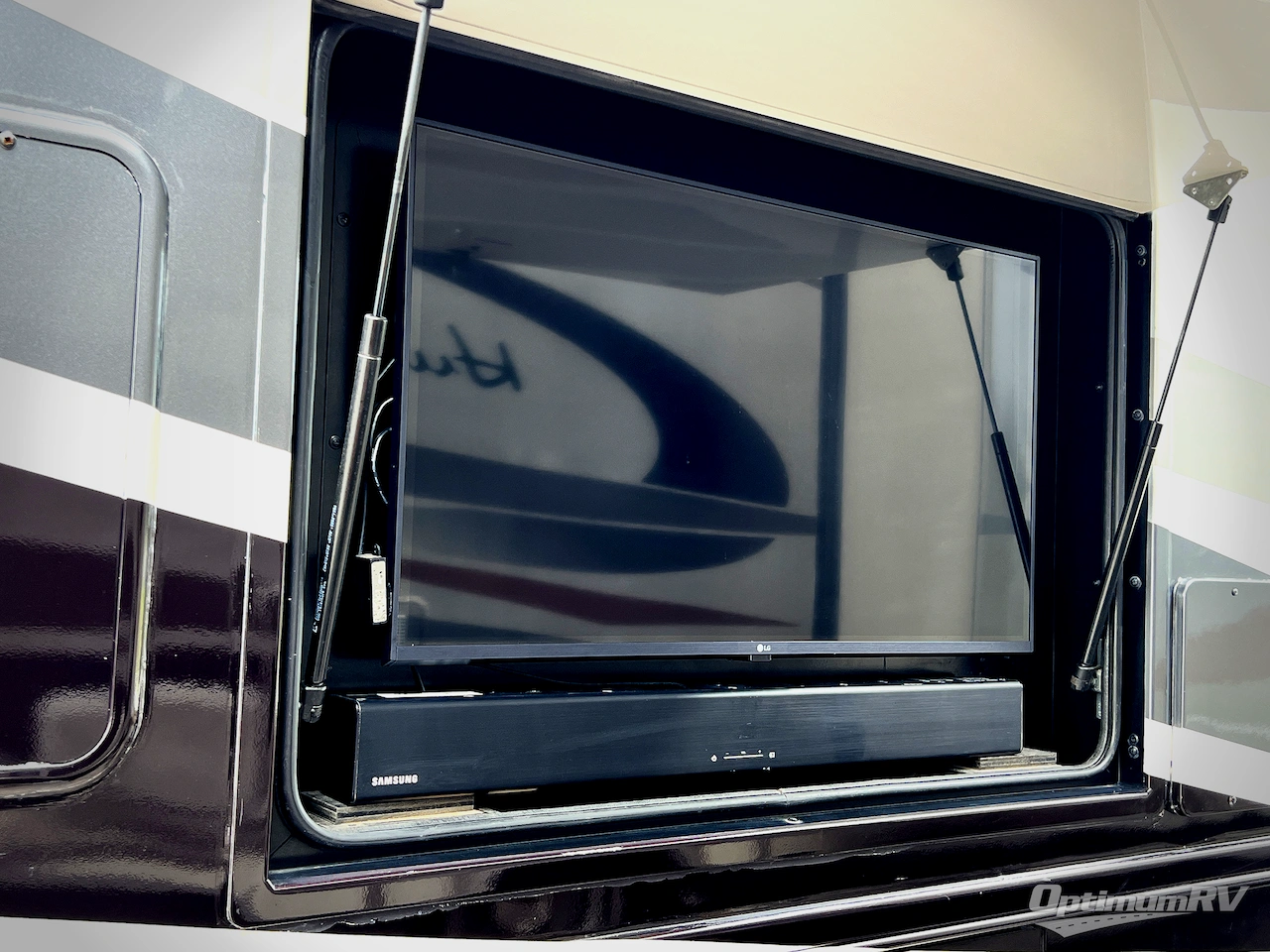 2017 Tiffin Allegro 36 UA Photo 28