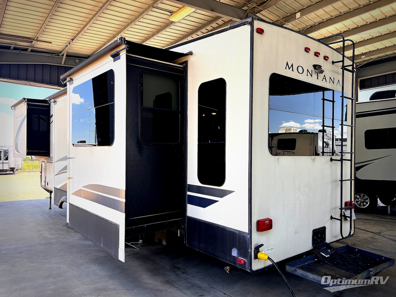 2018 Keystone Montana High Country 345RL Photo 3