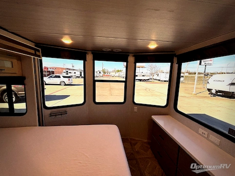 2023 Forest River Salem Grand Villa 42VIEW RV Photo 3