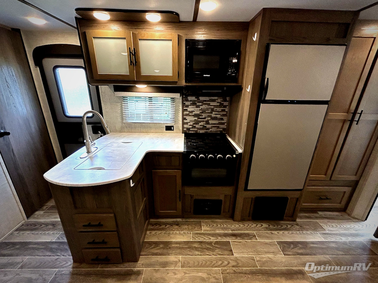 2022 Gulf Stream Friendship 268BH Photo 6