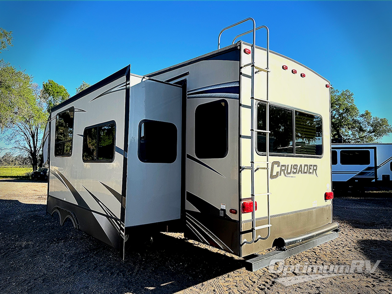 2015 Prime Time Crusader 315RST Photo 3