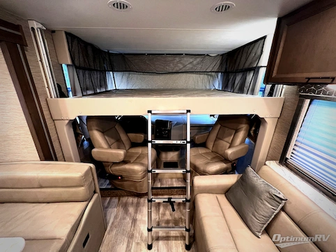 2023 Thor Freedom Traveler 30A RV Photo 2