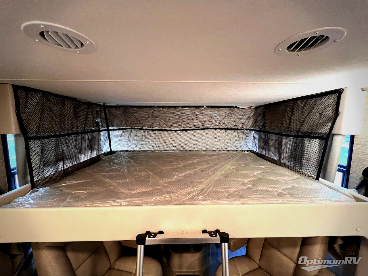 2023 Thor Freedom Traveler 30A Photo 12