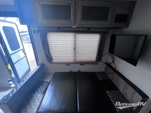 2019 Palomino Palomino 202RB RV Photo 3