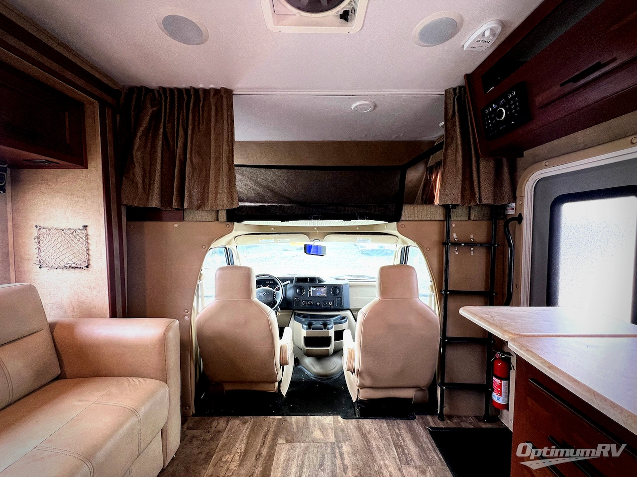 2017 Forest River Sunseeker 3010DS Ford Photo 4
