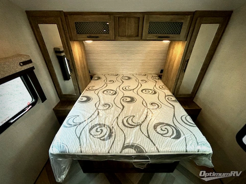 2021 Forest River Salem Hemisphere Hyper-Lyte 29XBHL RV Photo 3