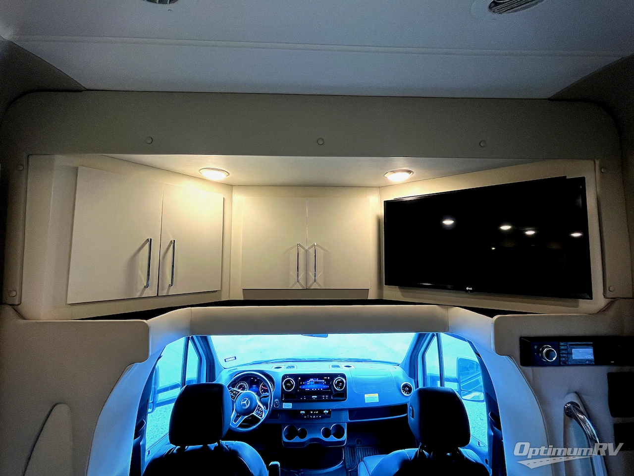 2020 Tiffin Wayfarer 25RW Photo 11