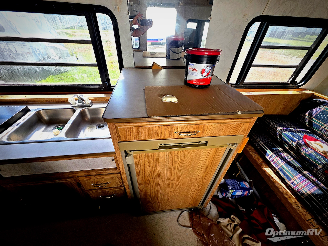 1999 Hi-Lo Trailer Towlite 294T Photo 11