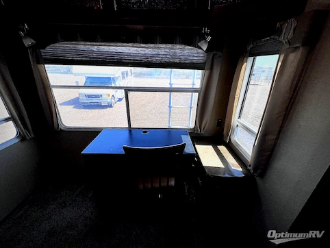 2020 Northwood Arctic Fox Grande Ronde 35-5Z RV Photo 3