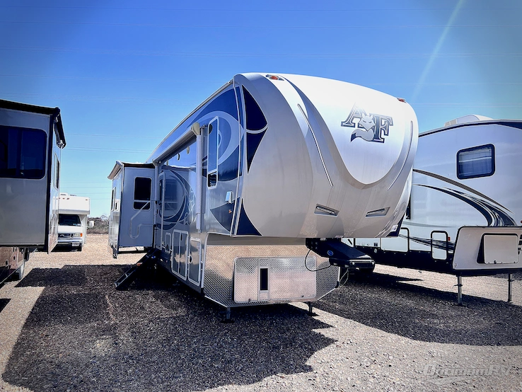 2020 Northwood Arctic Fox Grande Ronde 35-5Z RV Photo 1