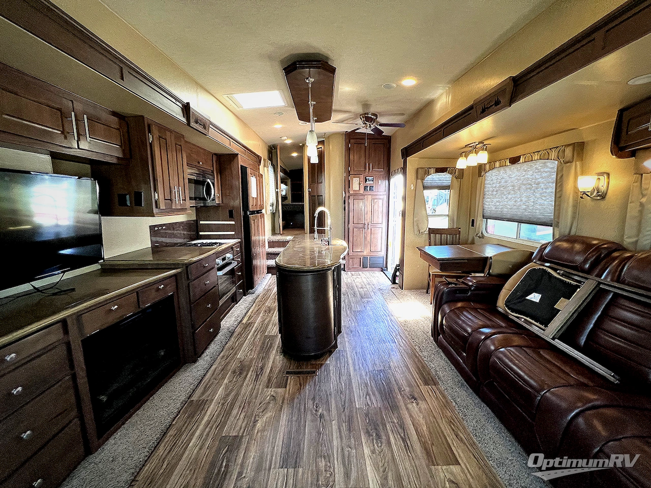 2020 Northwood Arctic Fox Grande Ronde 35-5Z Photo 5