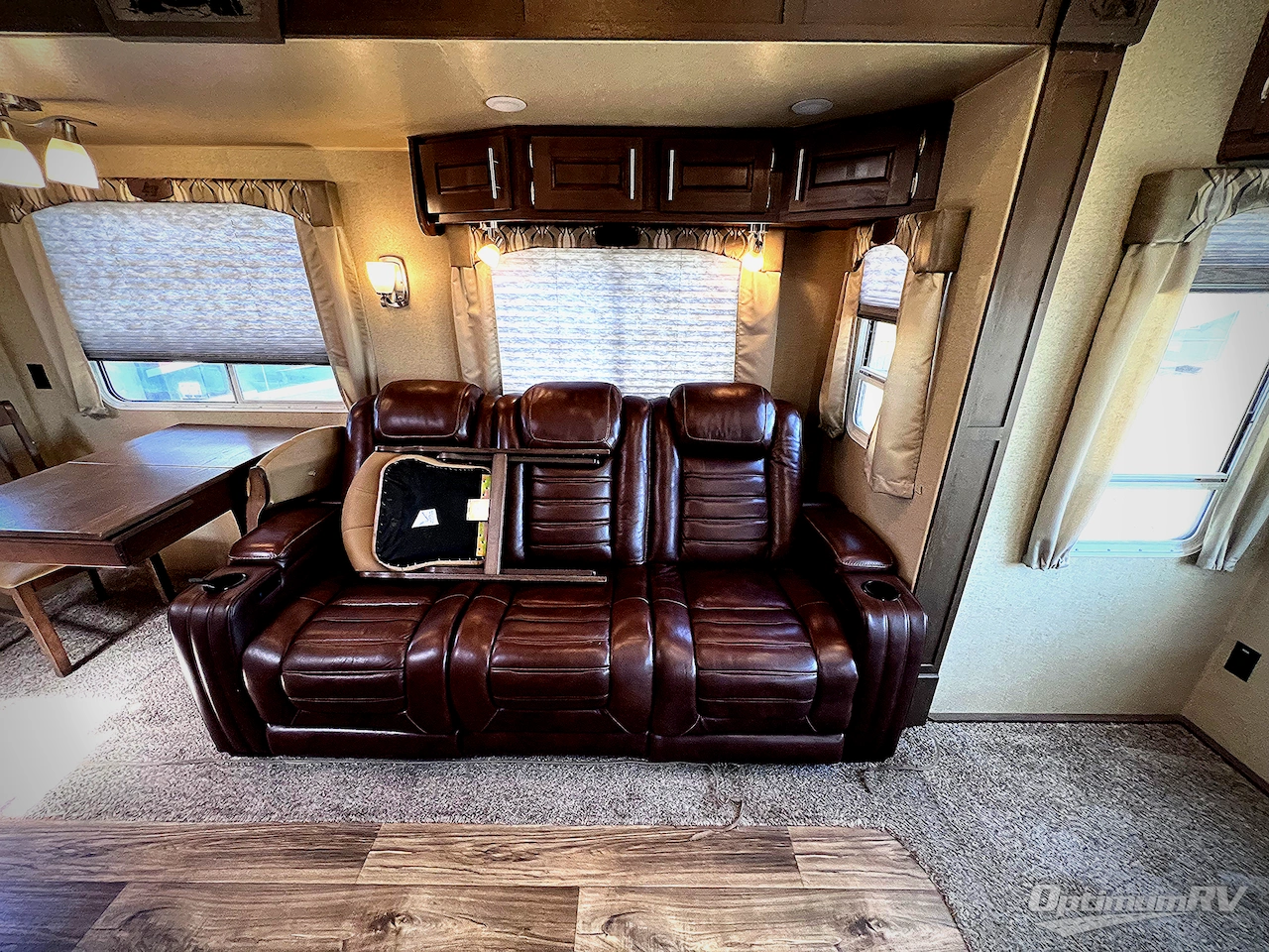 2020 Northwood Arctic Fox Grande Ronde 35-5Z Photo 12