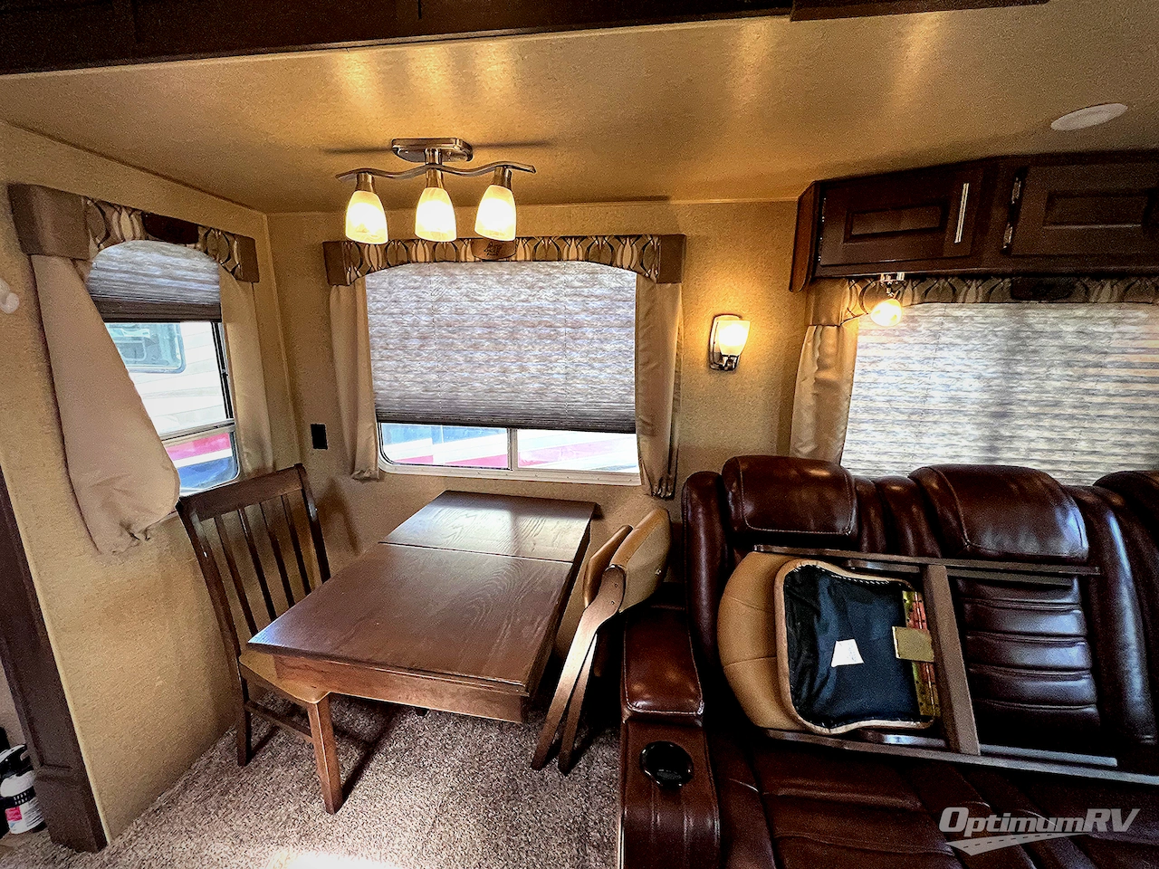 2020 Northwood Arctic Fox Grande Ronde 35-5Z Photo 13
