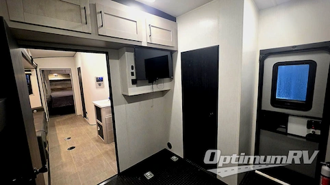 2024 Heartland Torque T322 RV Photo 4