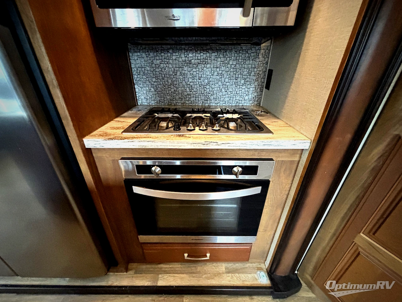 2017 Keystone Montana 3950BR Photo 18