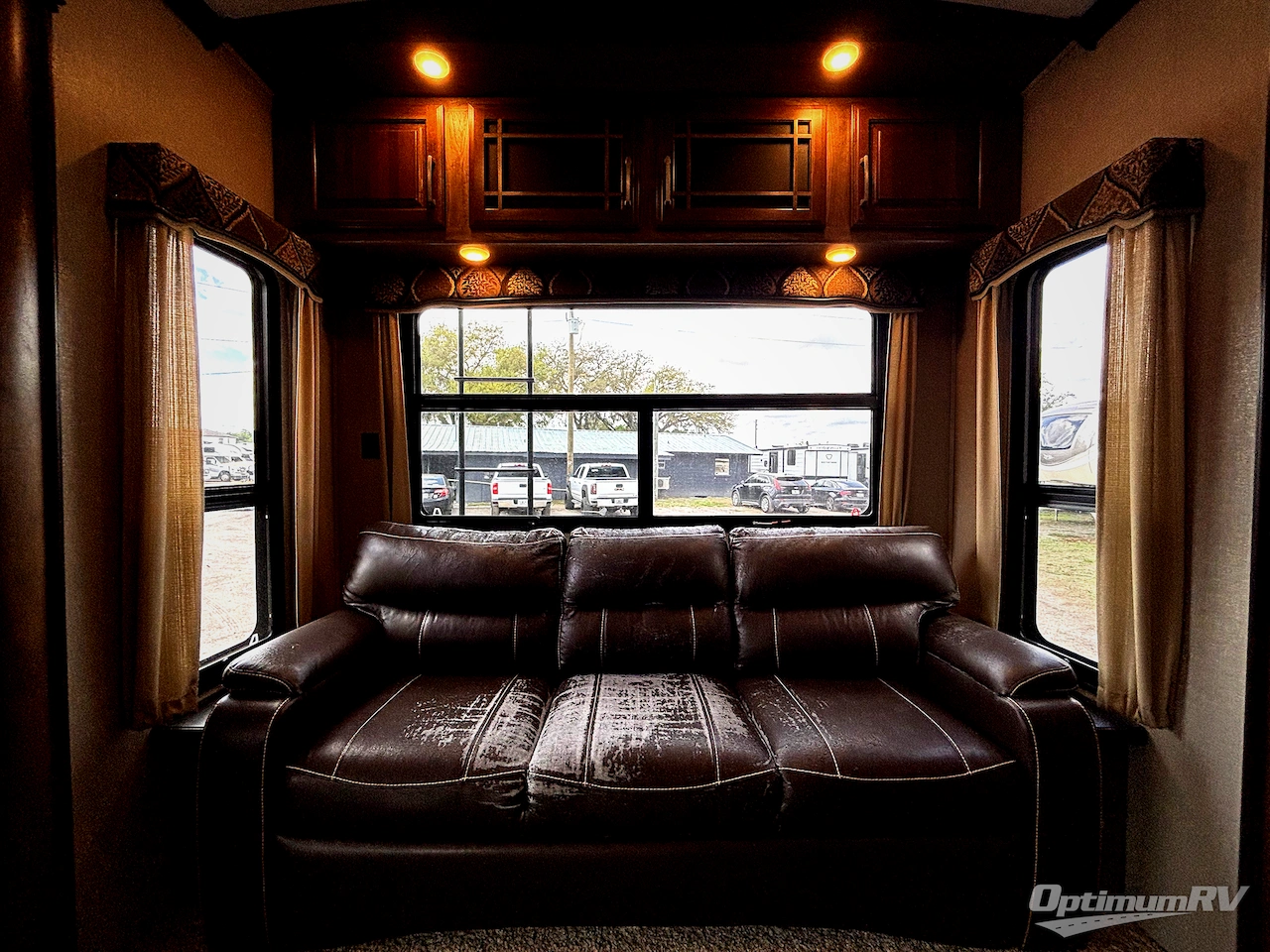 2017 Keystone Montana 3950BR Photo 21