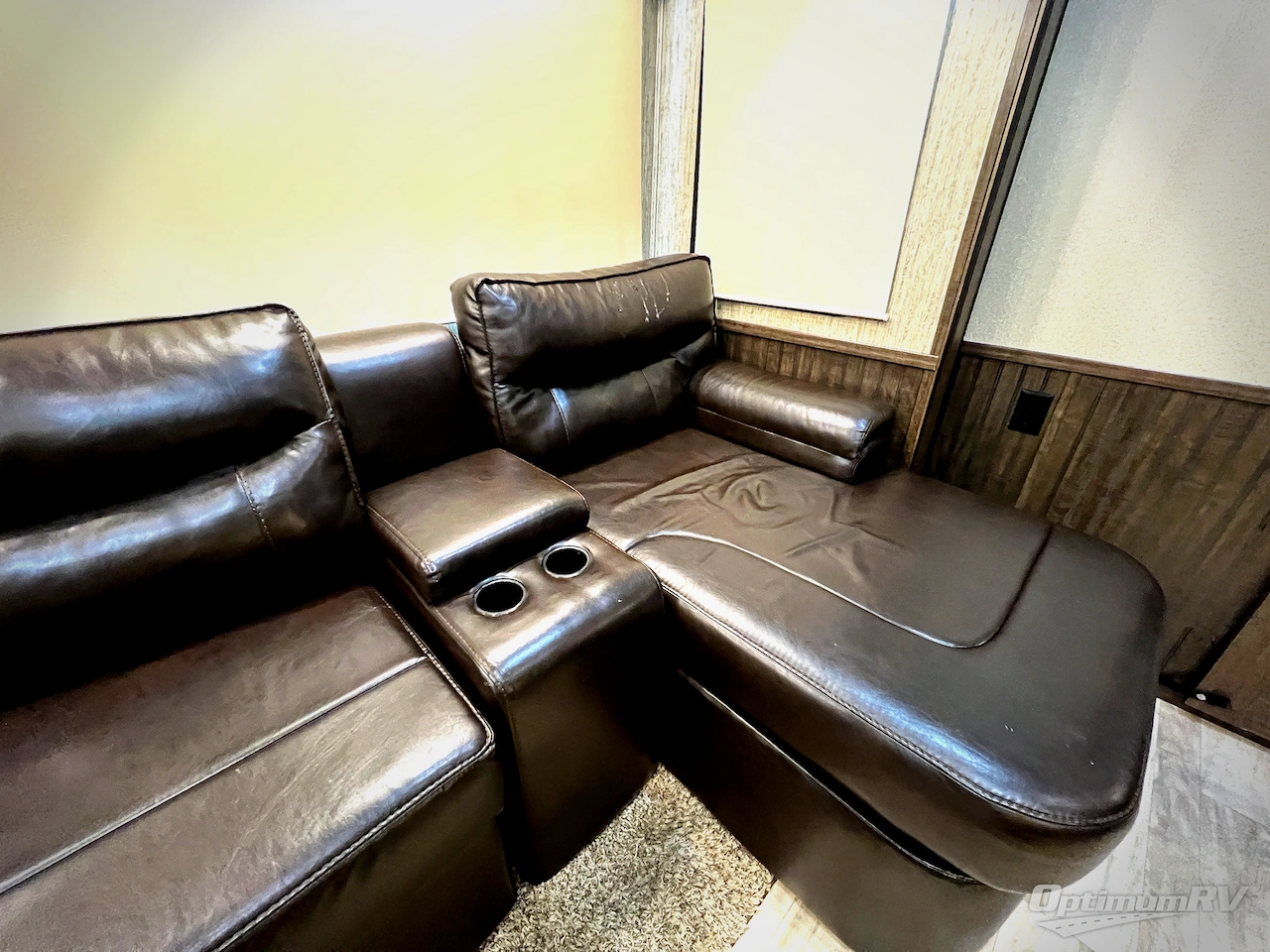 2019 Grand Design Solitude S-Class 3740BH Photo 5