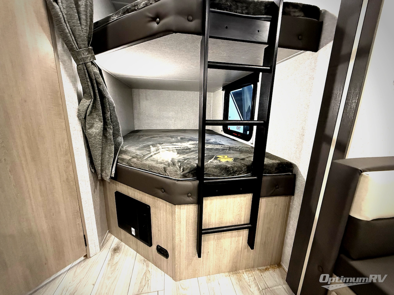 2026 East To West Della Terra 275BH Photo 7