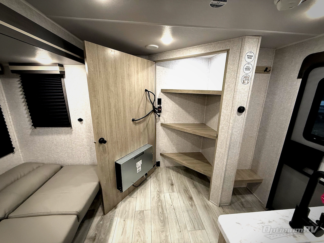 2026 East To West Della Terra 275BH Photo 20