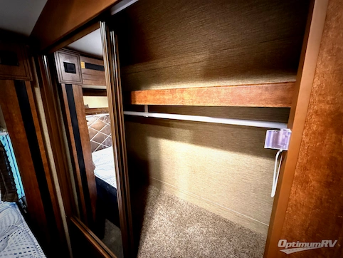 2018 Keystone Outback 330RL RV Photo 4