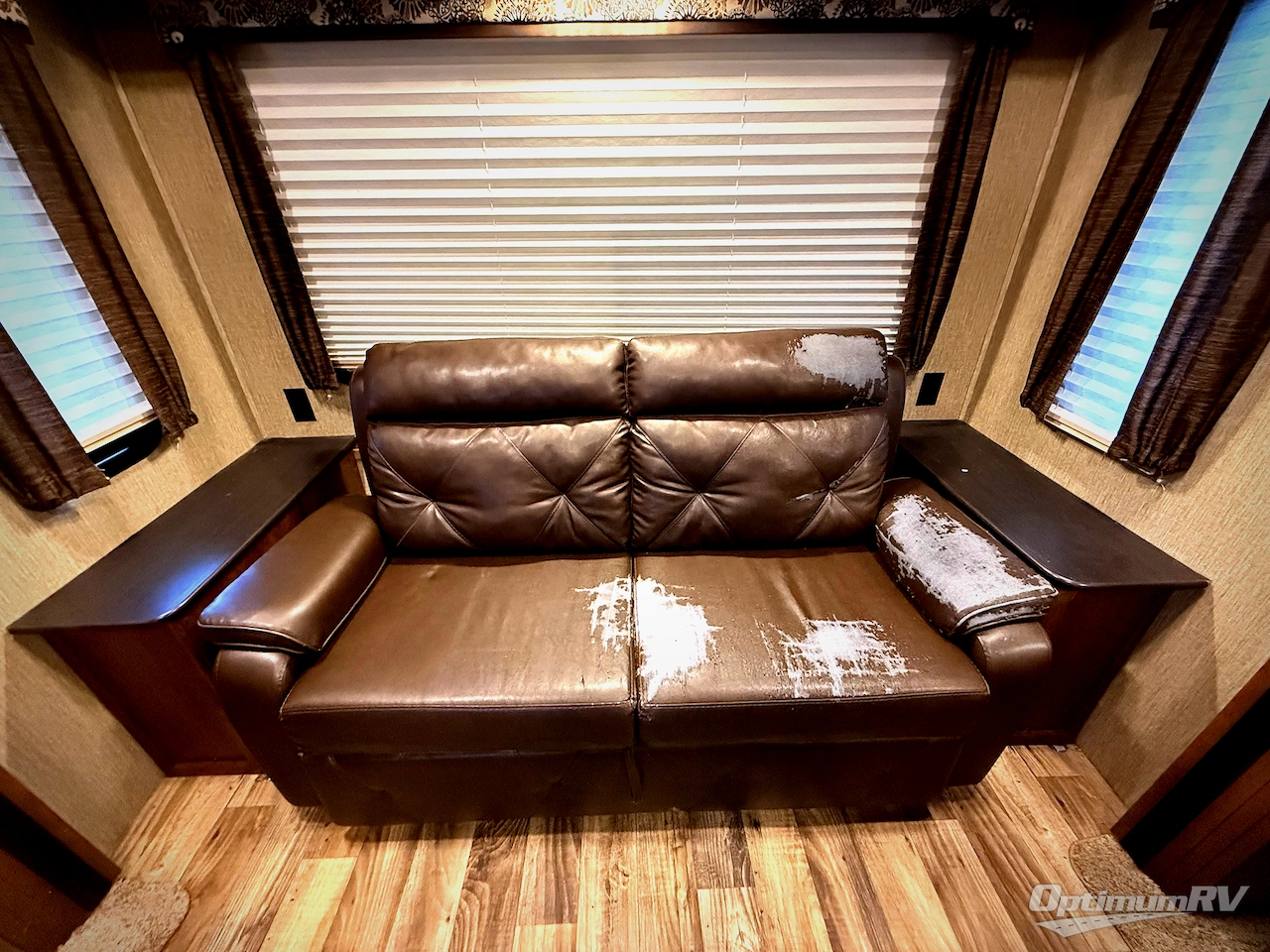 2018 Keystone Outback 330RL Photo 7