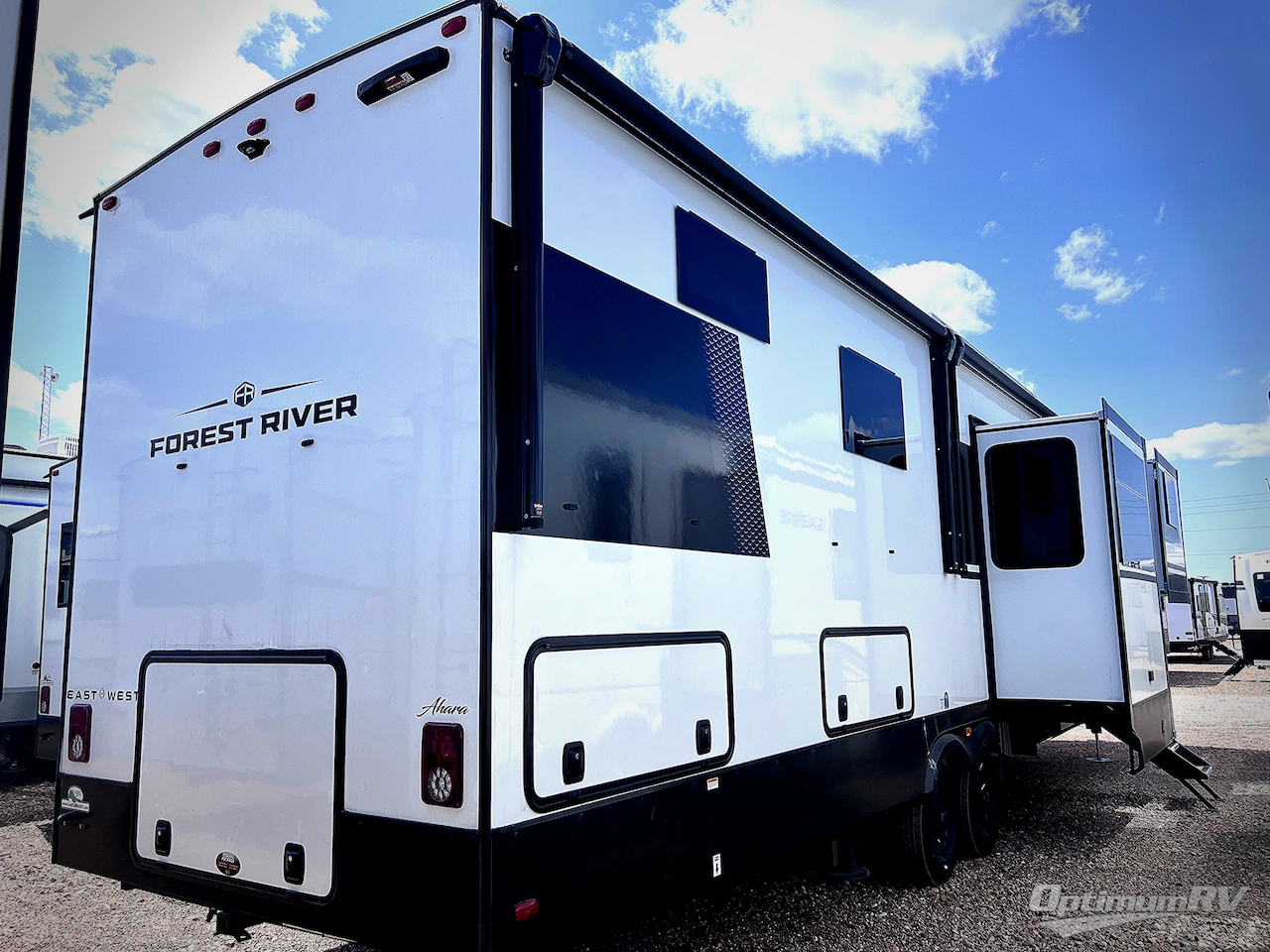 2025 East To West Ahara 380FL Photo 2