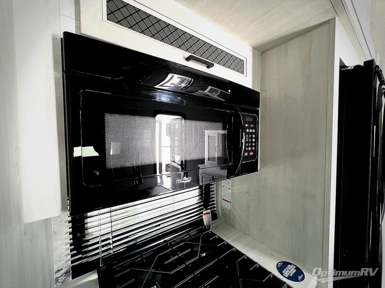 2025 East To West Ahara 380FL Photo 9