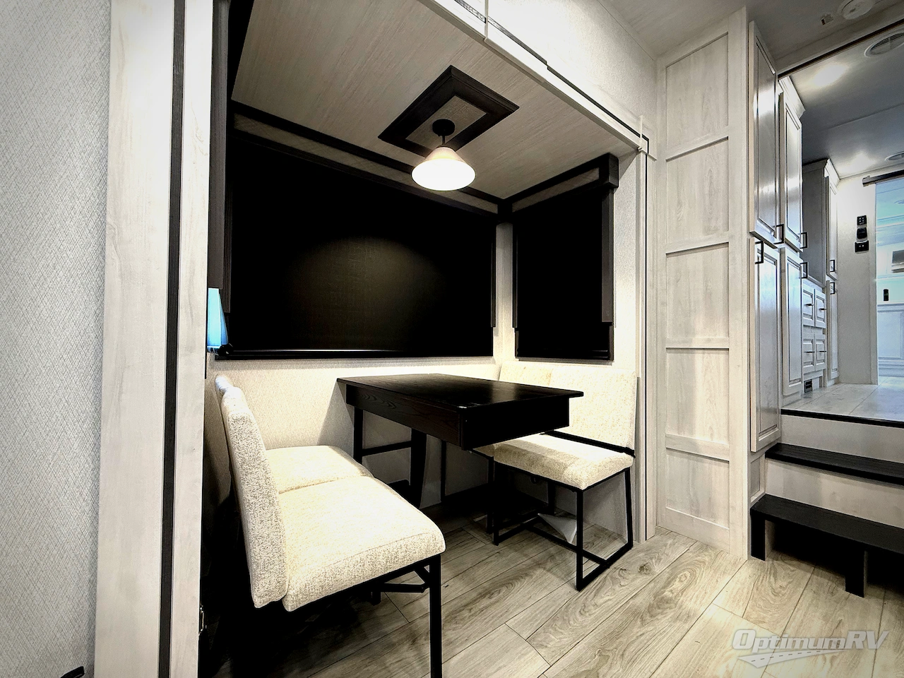 2025 East To West Ahara 380FL Photo 6