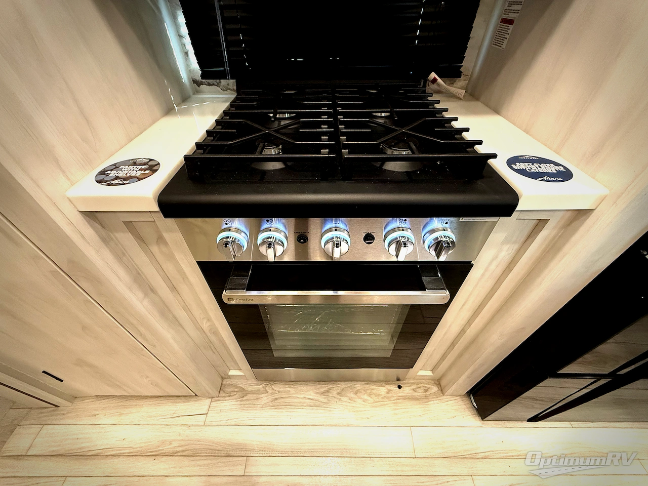 2025 East To West Ahara 380FL Photo 10