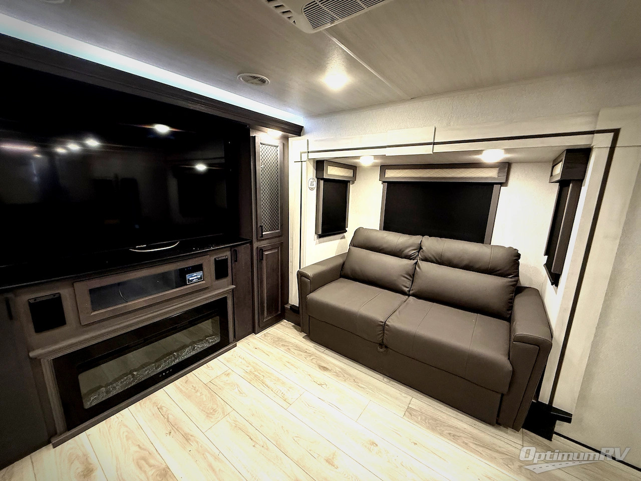 2025 East To West Ahara 380FL Photo 14