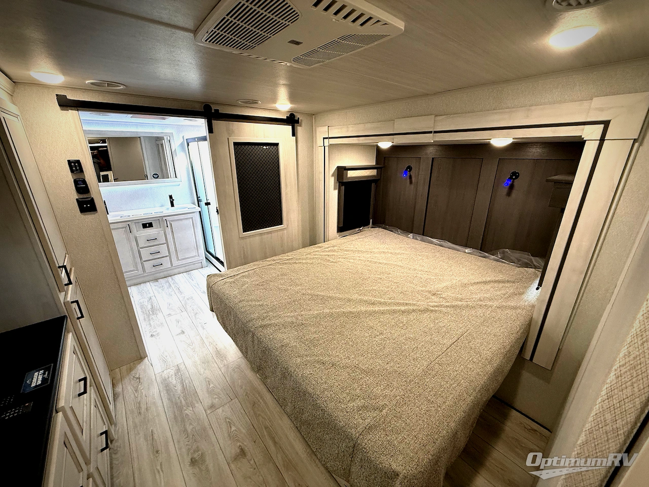 2025 East To West Ahara 380FL Photo 16