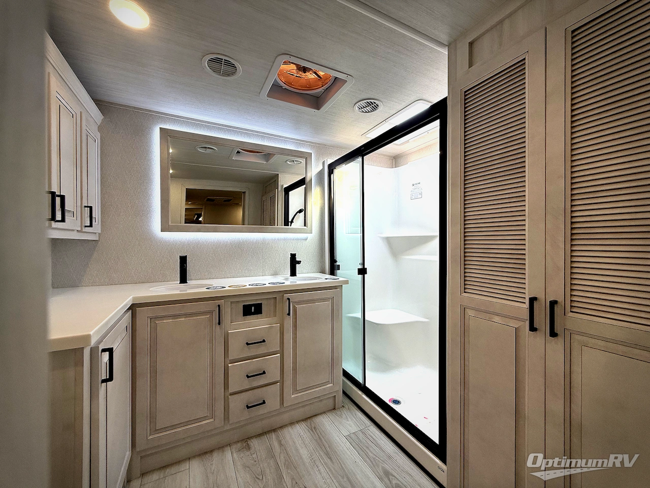 2025 East To West Ahara 380FL Photo 18