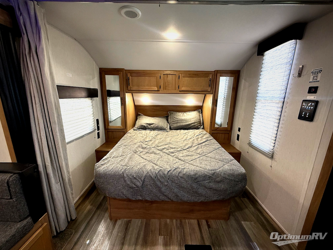 2023 Forest River Cherokee Grey Wolf 29RRT Photo 6