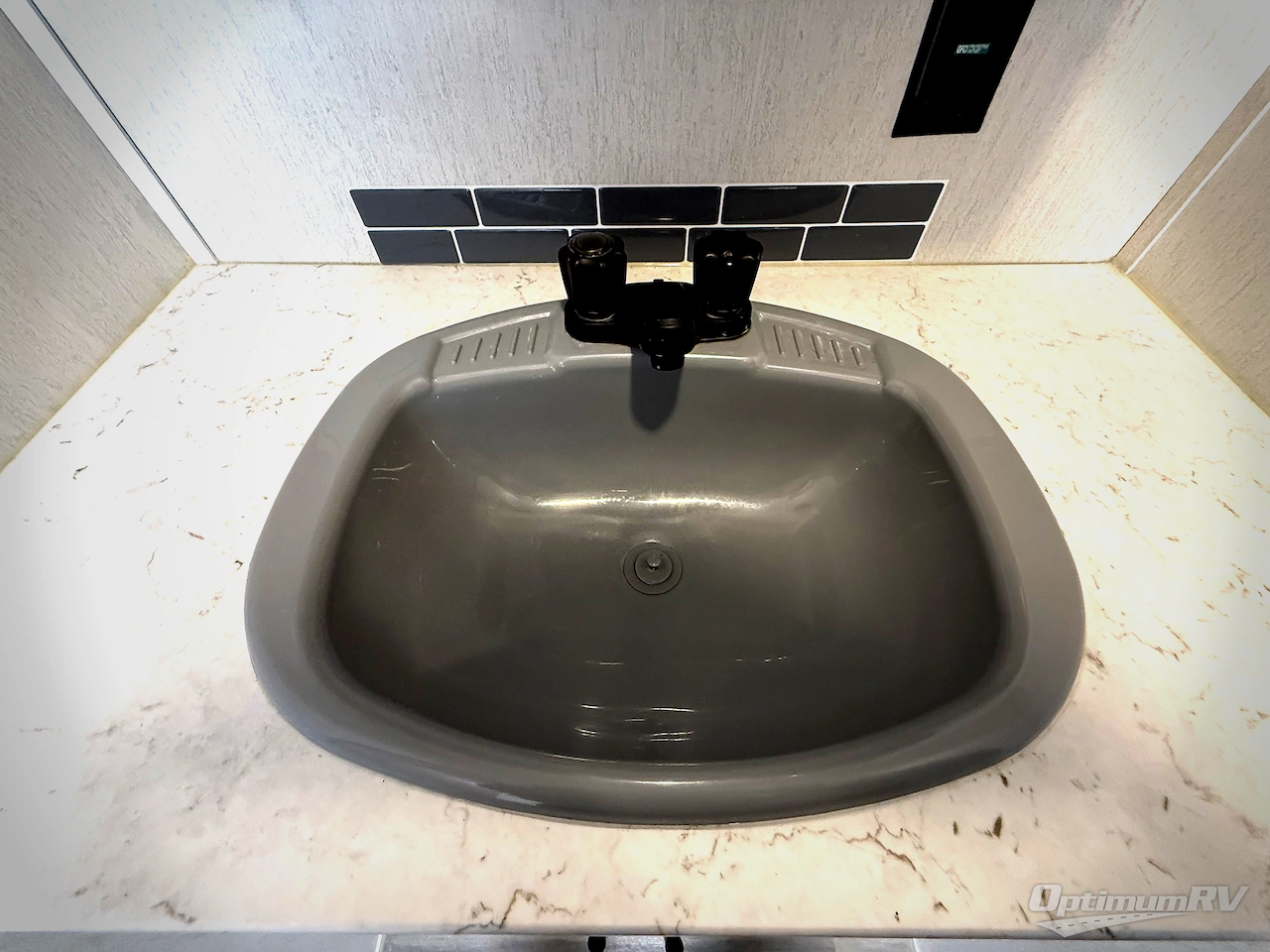 2023 Forest River Cherokee Grey Wolf 29RRT Photo 16