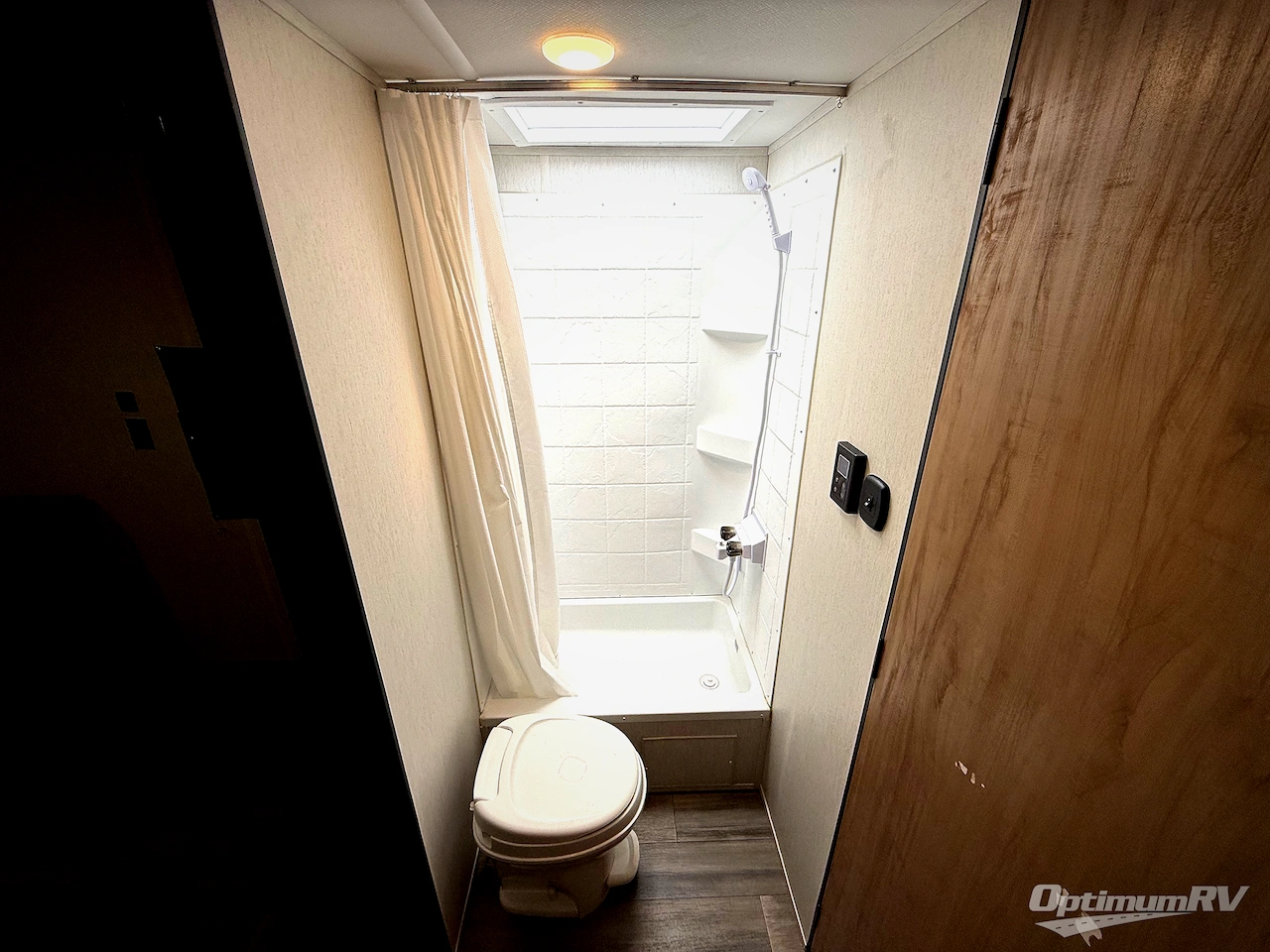 2023 Forest River Cherokee Grey Wolf 29RRT Photo 17