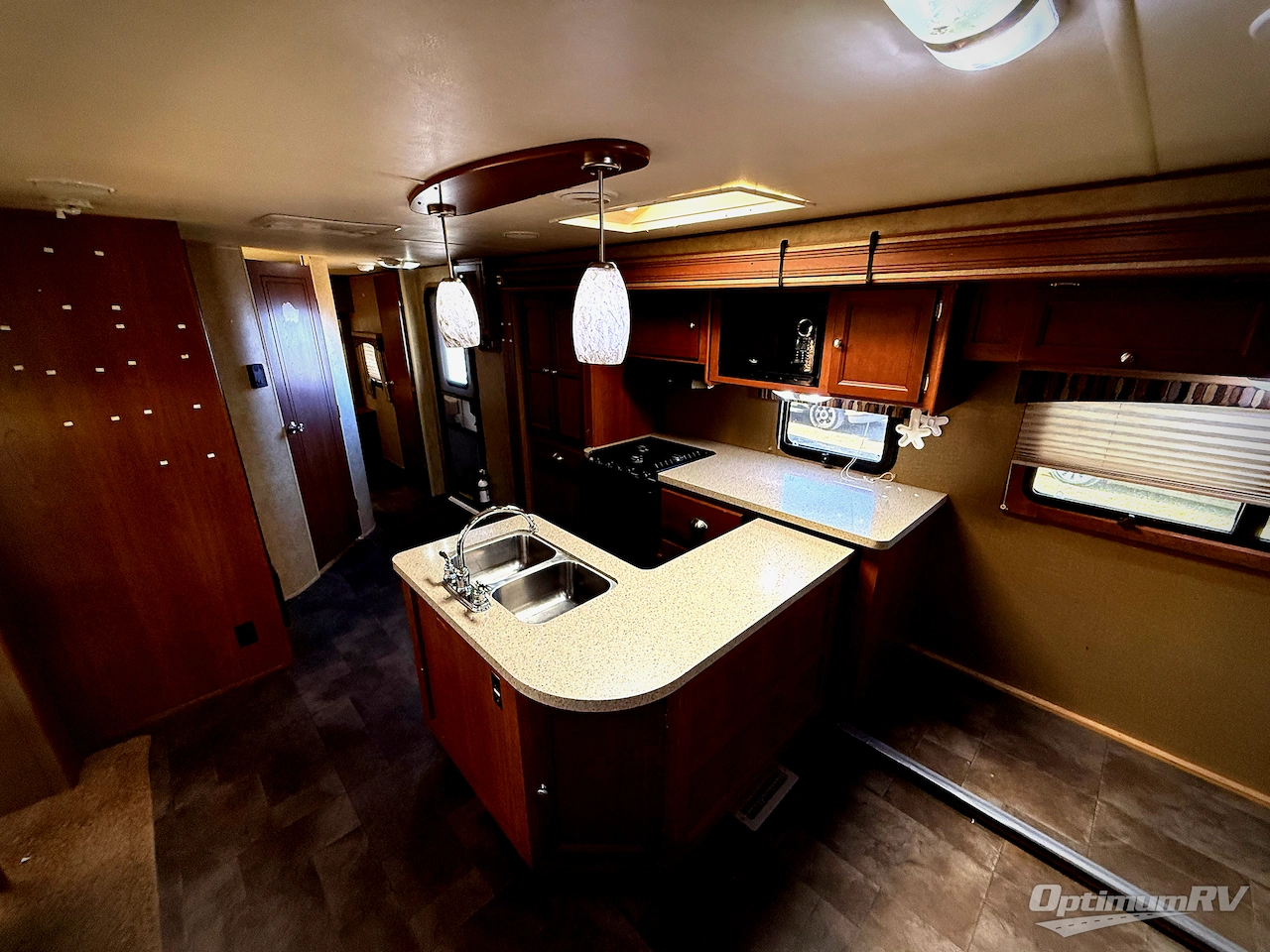 2013 Dutchmen Coleman CTU 297RE Photo 12