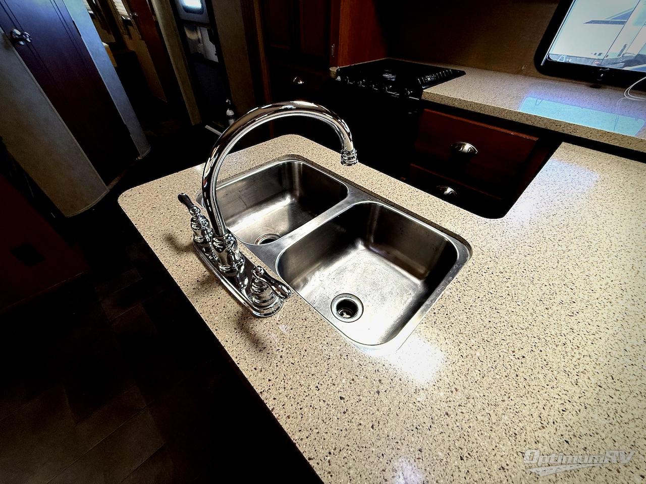 2013 Dutchmen Coleman CTU 297RE Photo 13