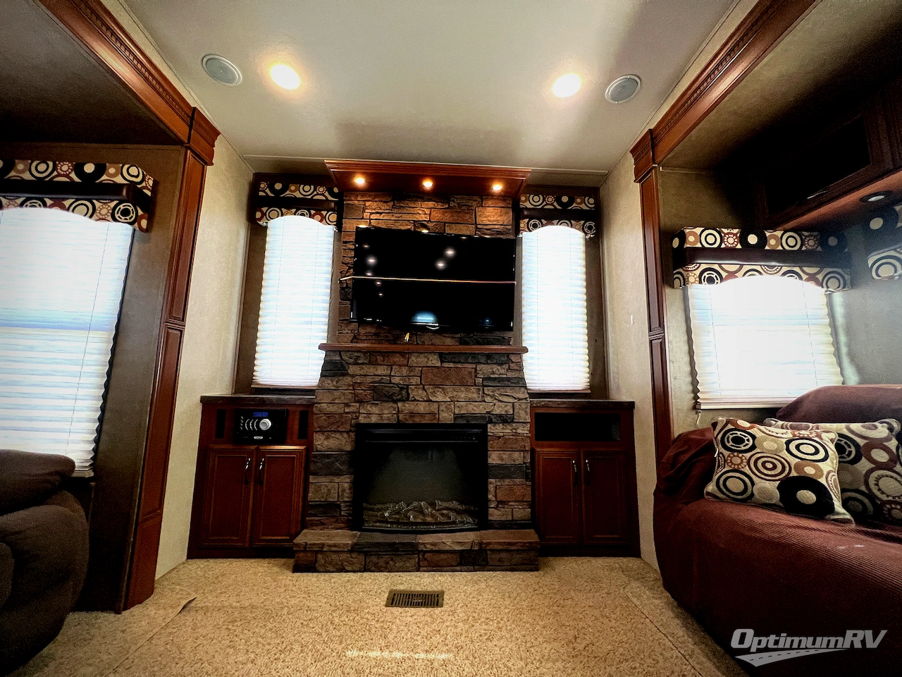 2015 Forest River Sandpiper 346RETS Photo 6