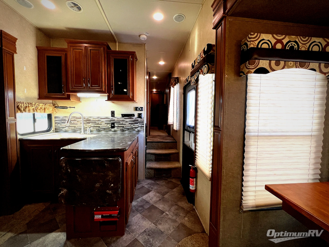 2015 Forest River Sandpiper 346RETS Photo 13