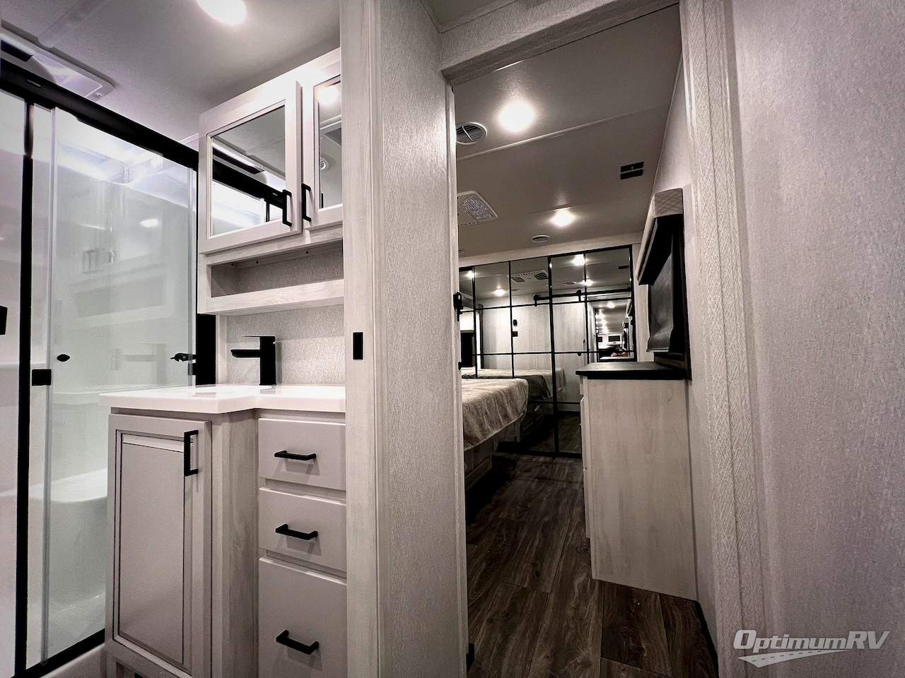 2026 East To West Ahara 383UR Photo 42