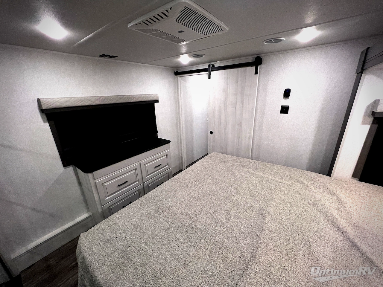 2026 East To West Ahara 383UR Photo 53