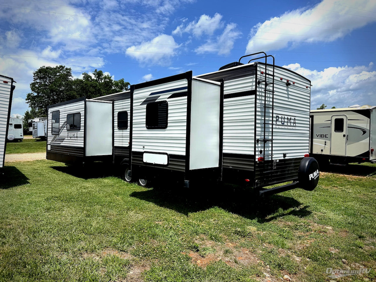 2023 Palomino Puma 31FKRK Photo 3