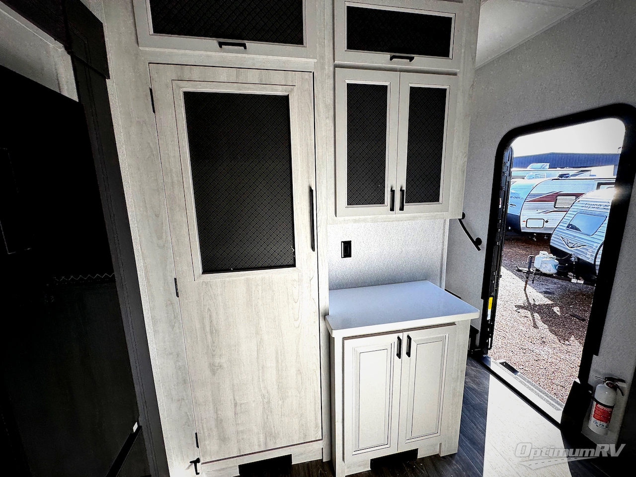 2026 East To West Ahara 378BH-OK Photo 3