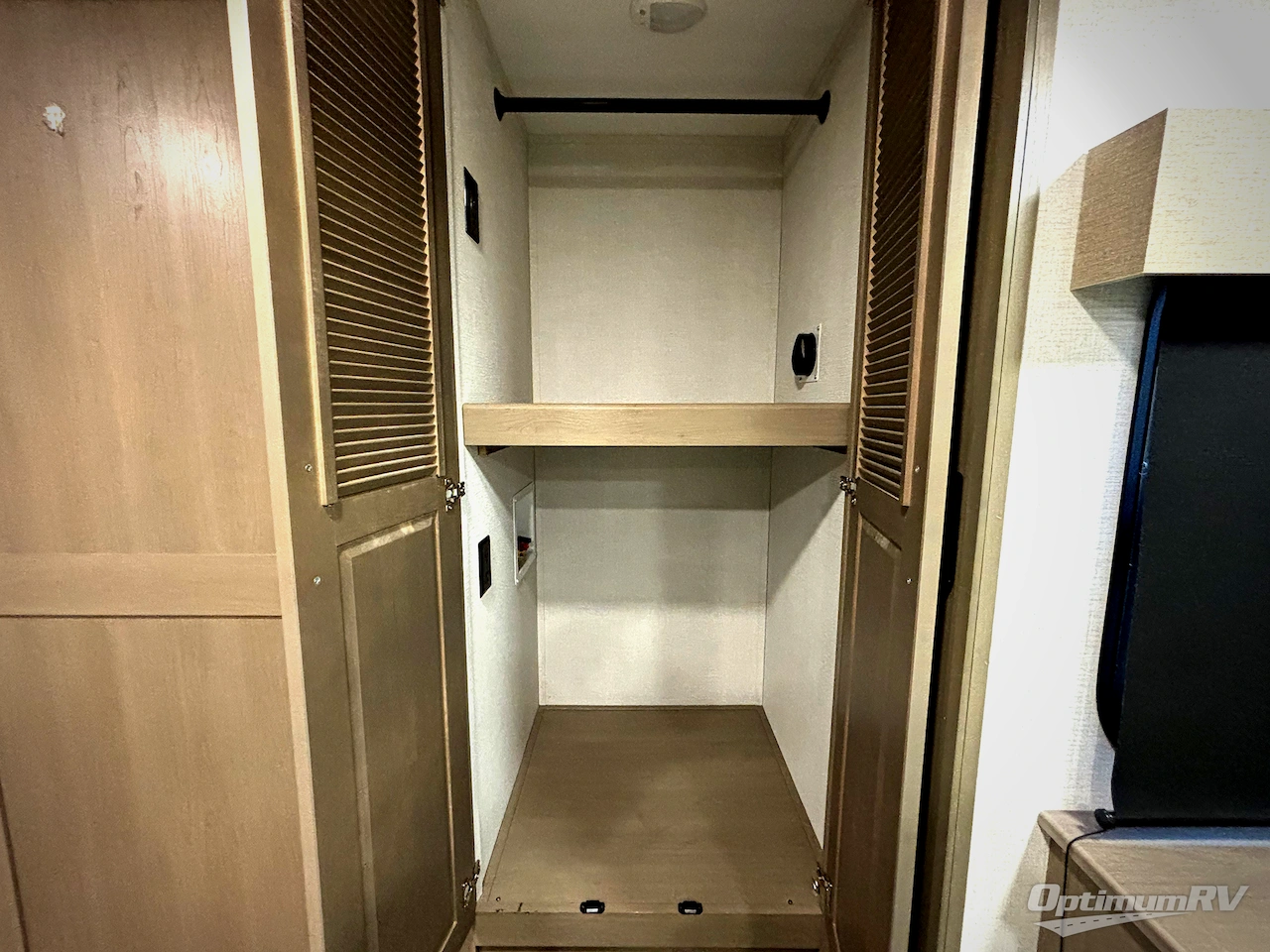 2025 Grand Design Reflection 345RLTS Photo 13