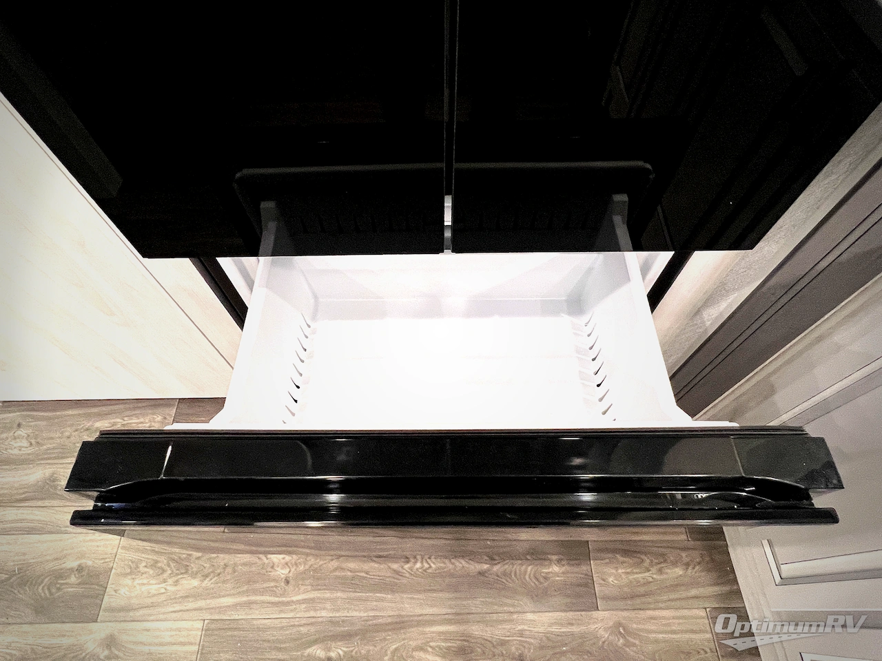 2026 East To West Ahara 395FB Photo 13