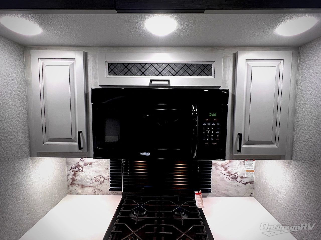 2026 East To West Ahara 395FB Photo 25